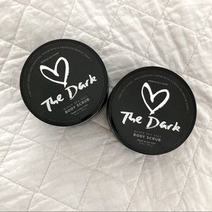Love the Dark Body Scrub from Perfectly Posh (2)